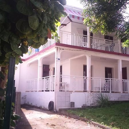 Maison En Bord De Mer A Trois Rivieres. Esterno foto
